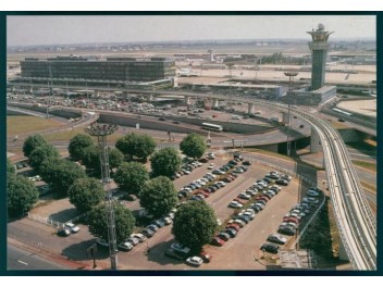 Paris Orly: terminal, tour...