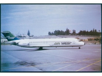Air West, DC-9