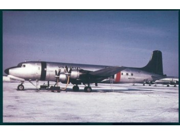 Universal Airlines, DC-6