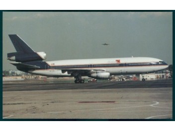 Express One, DC-10