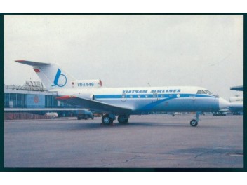 Vietnam Airlines, Yak-40
