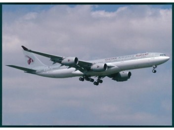 Qatar Airways, A340