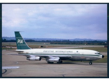 Pakistan Int'l - PIA, B.720