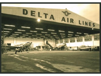 Atlanta: hangar Delta,...