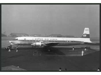 JAL, DC-7