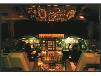 Cockpit, JAL DC-10