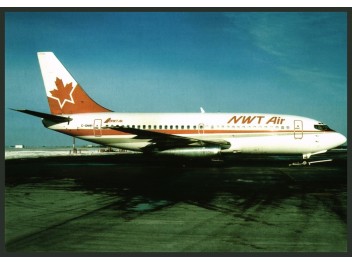 NWT Air, B.737