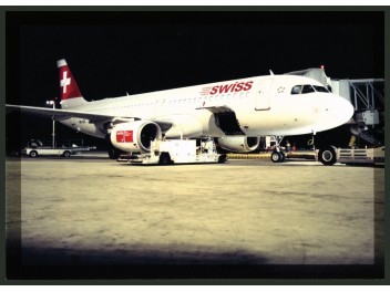 Swiss, A320 (V2)