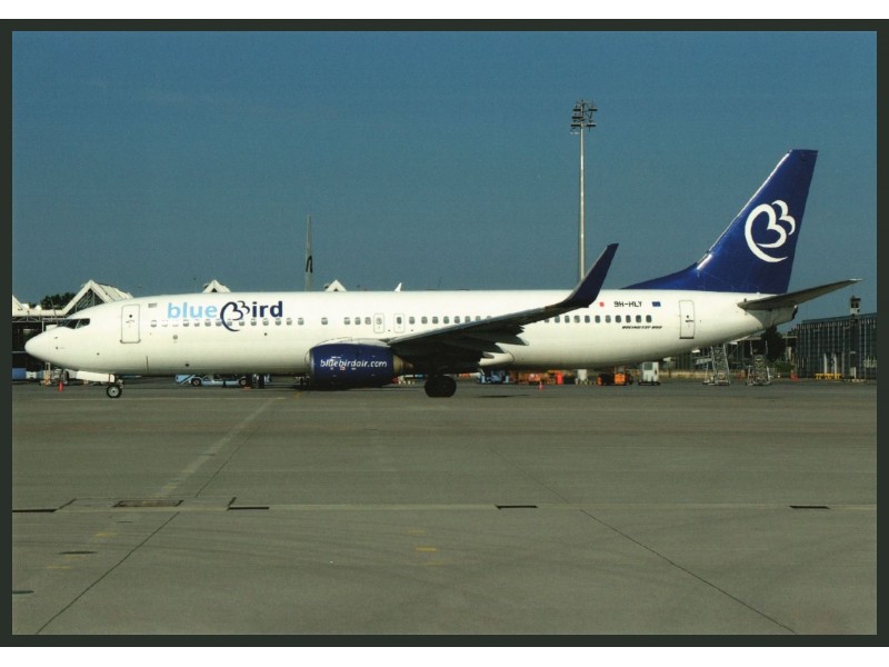 Bluebird Airways
